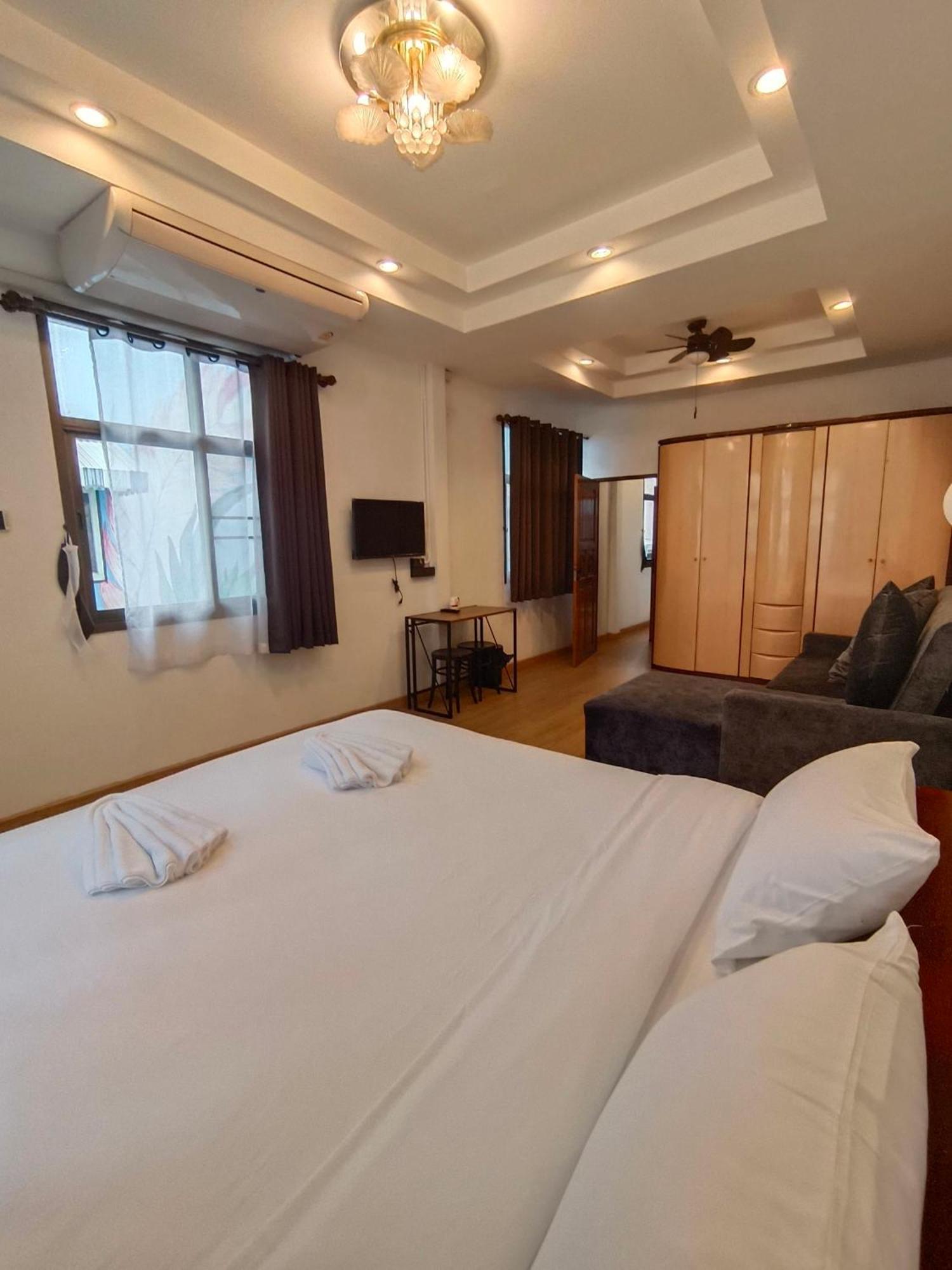 Penthouse Lamoon Hotel Bangkok Exterior foto